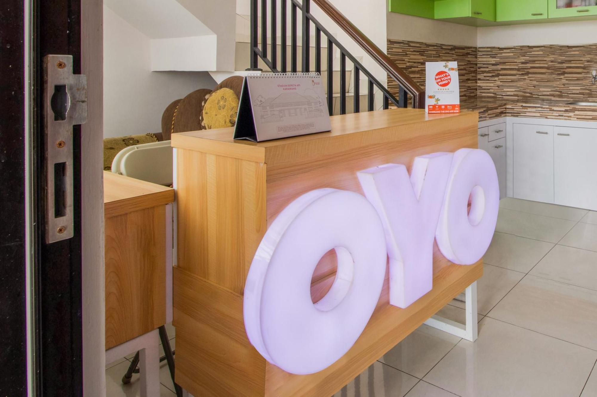 Oyo 3256 Rukost I8 Hotel Karawang Bagian luar foto